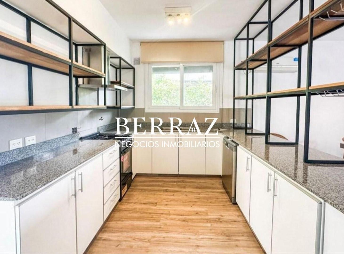 Foto de Casa Venta 3 Dormitorios Lote de 880 m2 Barrio Islas, El Cantón, imagen 3
