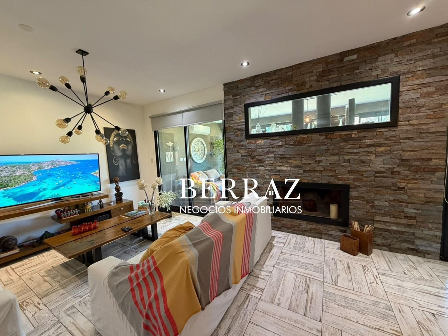 Foto de Casa Venta 3 Dormitorios Barrio Santa Guadalupe Lote de 636 m2 Pilar, imagen 3