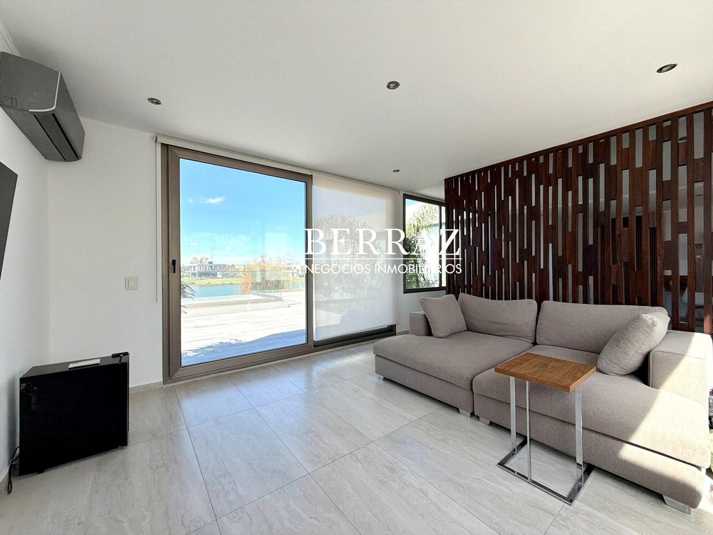 Foto de Casa Venta 3 Dormitorios Barrio El Cantón Lote de 800 m2 Escobar, Zona, imagen 3