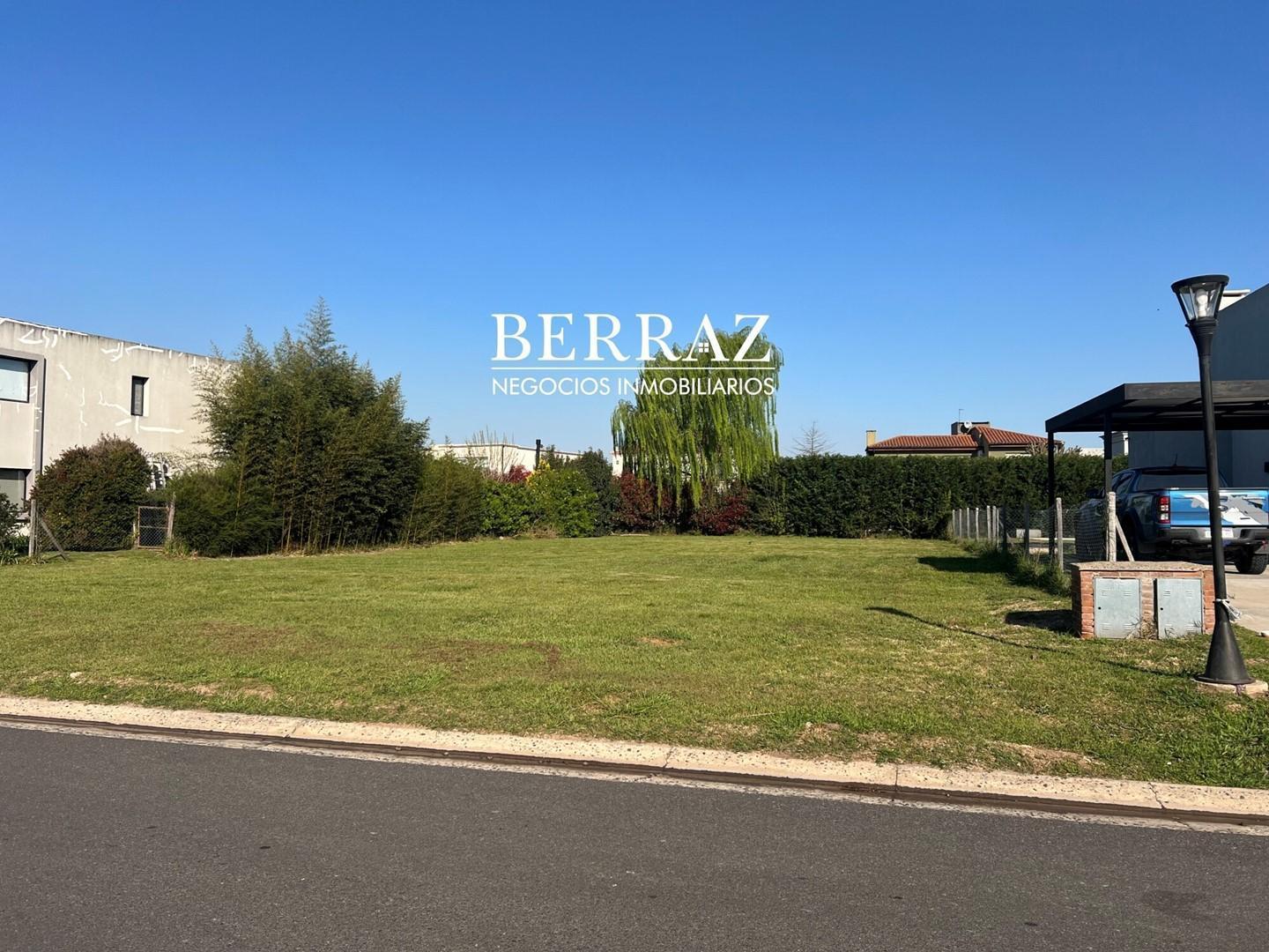 Foto de Lote en Venta de 820 m2 Barrio Haras Santa María, Escobar , Zona Norte, imagen 1