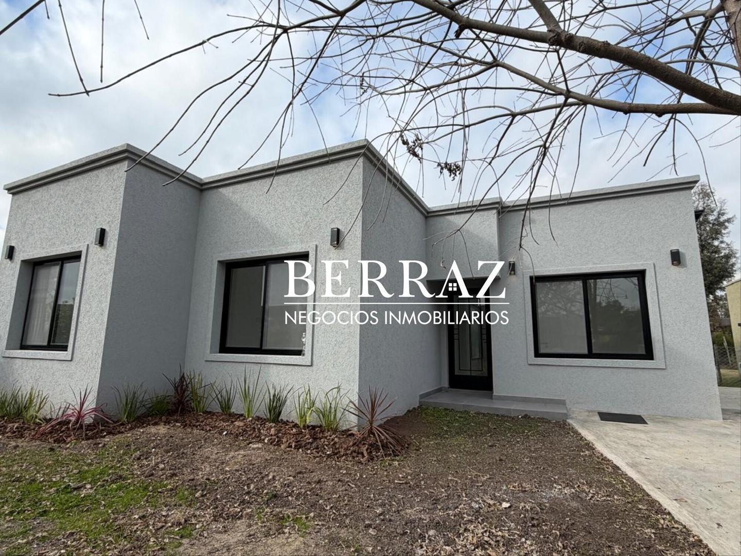 Foto de Casa Venta 4 Dormitorios Barrio Santa Elisa Lote de 597 m2 Pilar del, imagen 1