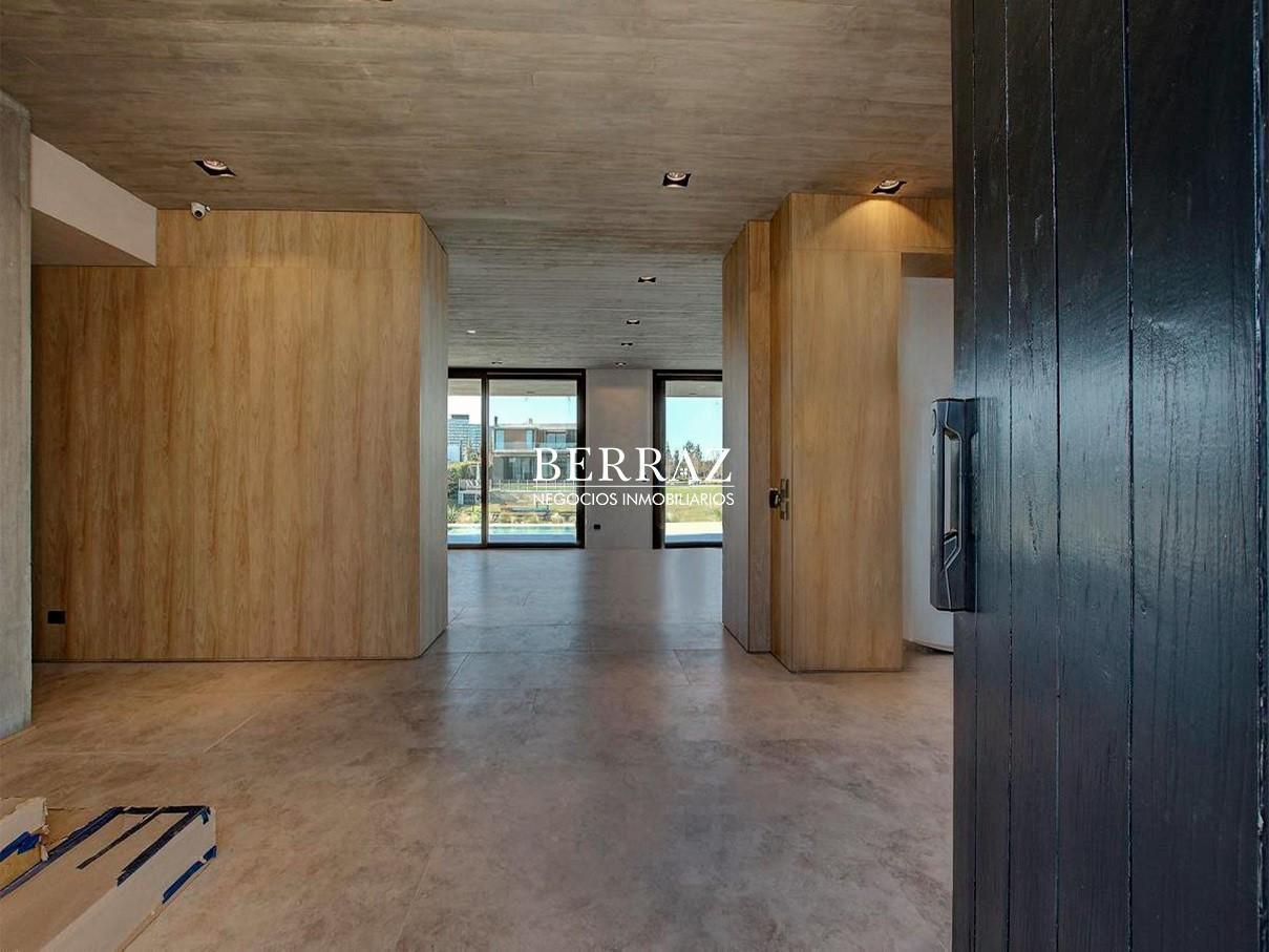 Foto de Casa Venta 4 Dormitorios Lote de 1122 m2 Virazon, Nordelta, Tigre, imagen 4