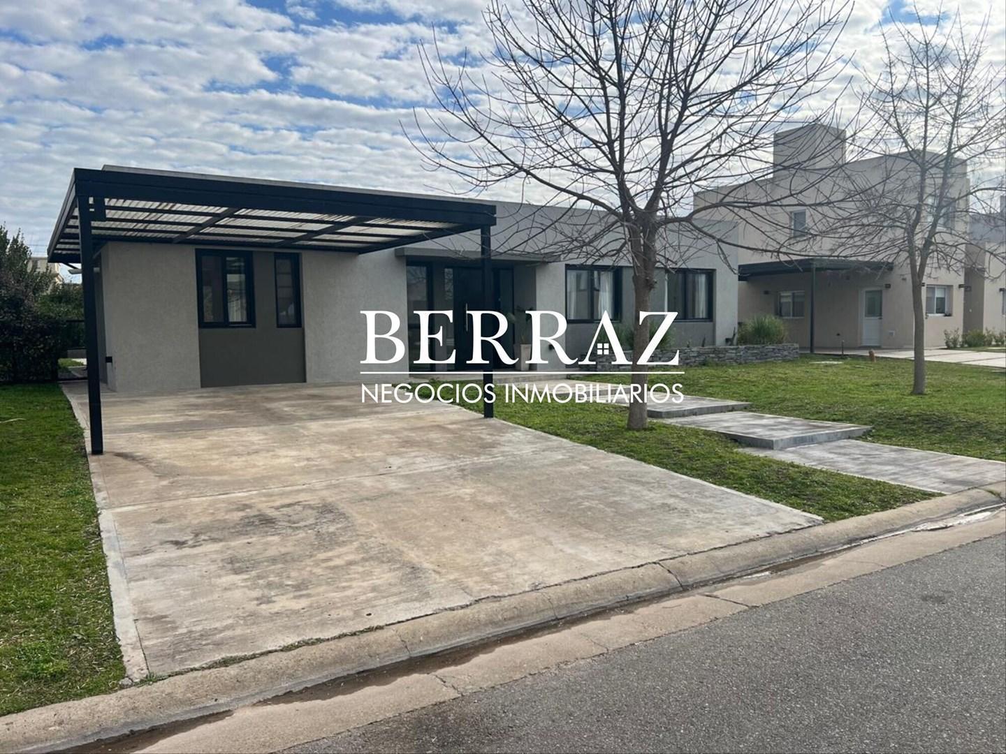 Foto de Casa Venta 3 Dormitorios Barrio Molinos Sur Lote de 830 m2 Haras Santa, imagen 3