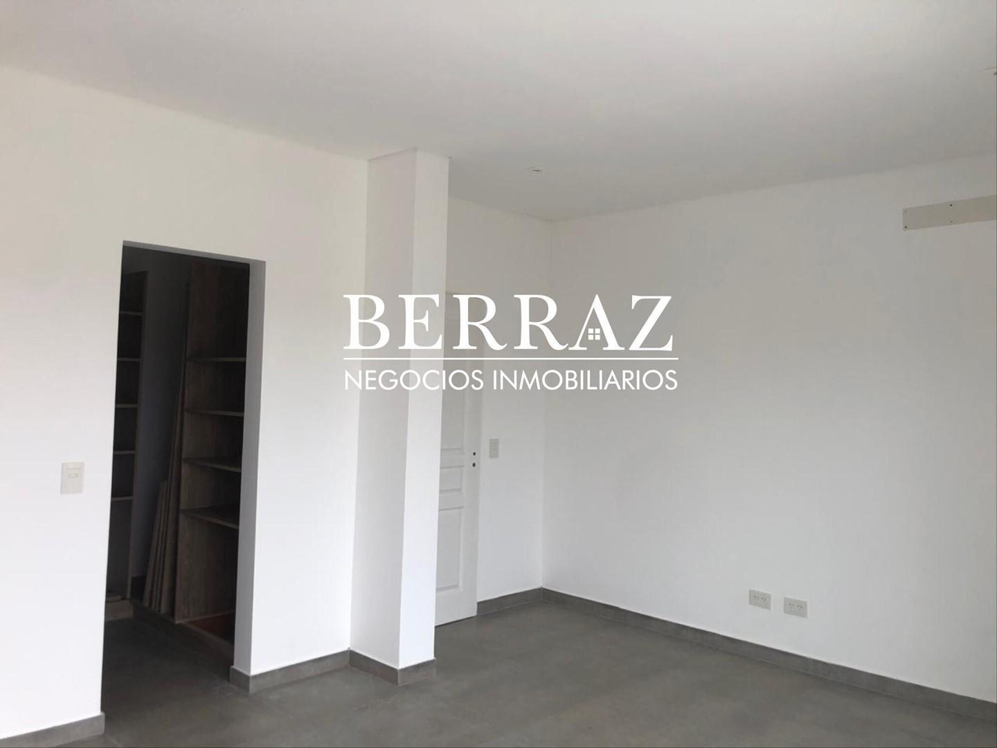 Foto de Casa Venta 4 Dormitorios Lote de 480 m2 Barrio Santo Tomás, Pilar, Zona, imagen 5