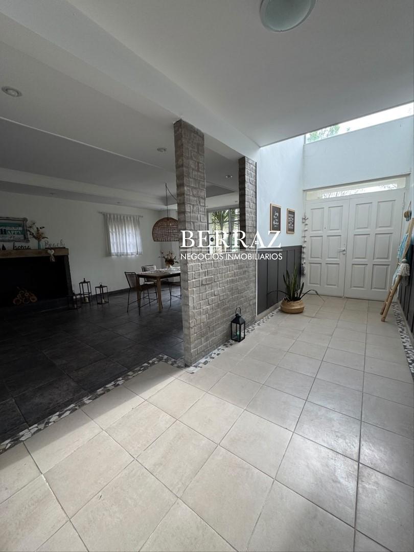 Foto de Casa Venta Los Pilares, imagen 1