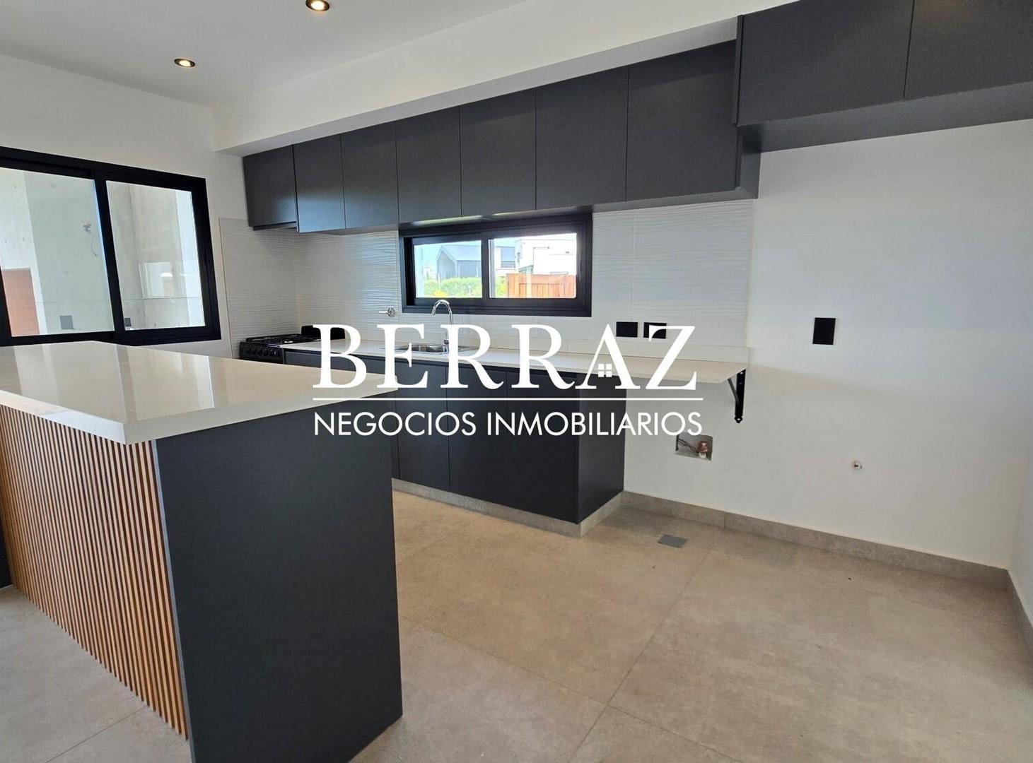 Foto de Casa Venta 4 Dormitorios 500 m2 Barrio Santa Elena, Pilar Del Este, imagen 4