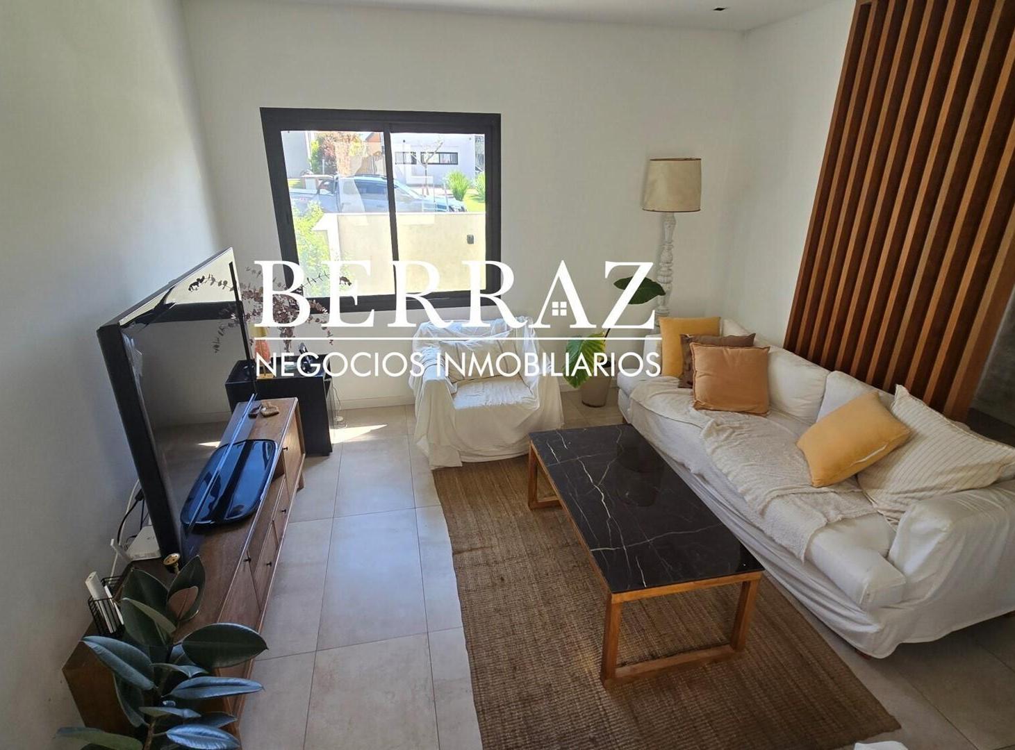 Foto de Casa Venta 3 Dormitorios Barrio Santa Elena 533 m2 Pilar del Este, Zona, imagen 5