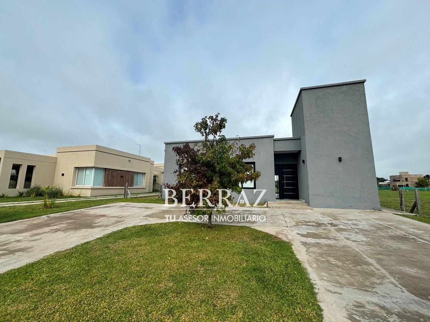 Foto de Casas venta 4 ambientes en barrio El Aljibe Manzanares Pilar lote de, imagen 1
