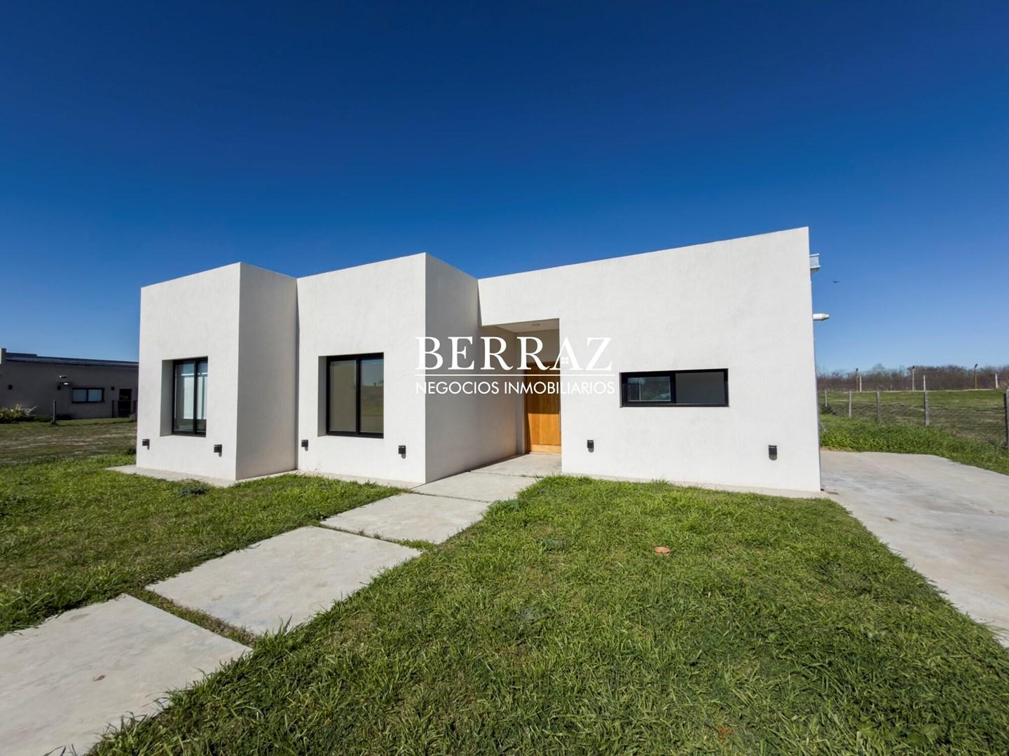 Foto de Casa Venta 3 Dormitorios Lote de 913 m2 Barrio San Sebastián, Escobar, imagen 1