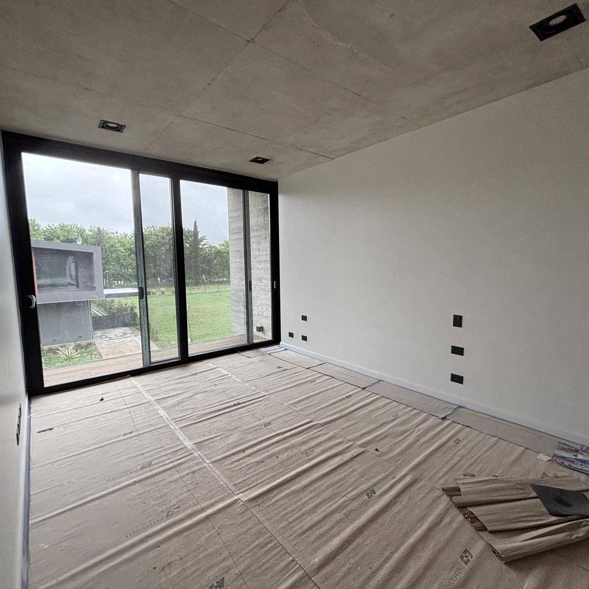 Excelente Casa con Detalles de Calidad y Buen Gusto! en El Barrio Cerrado El Candil en La Horqueta 3