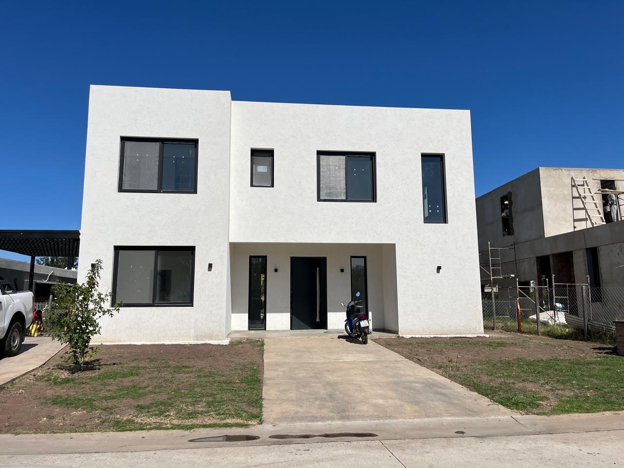 Casa en Laguna Grande