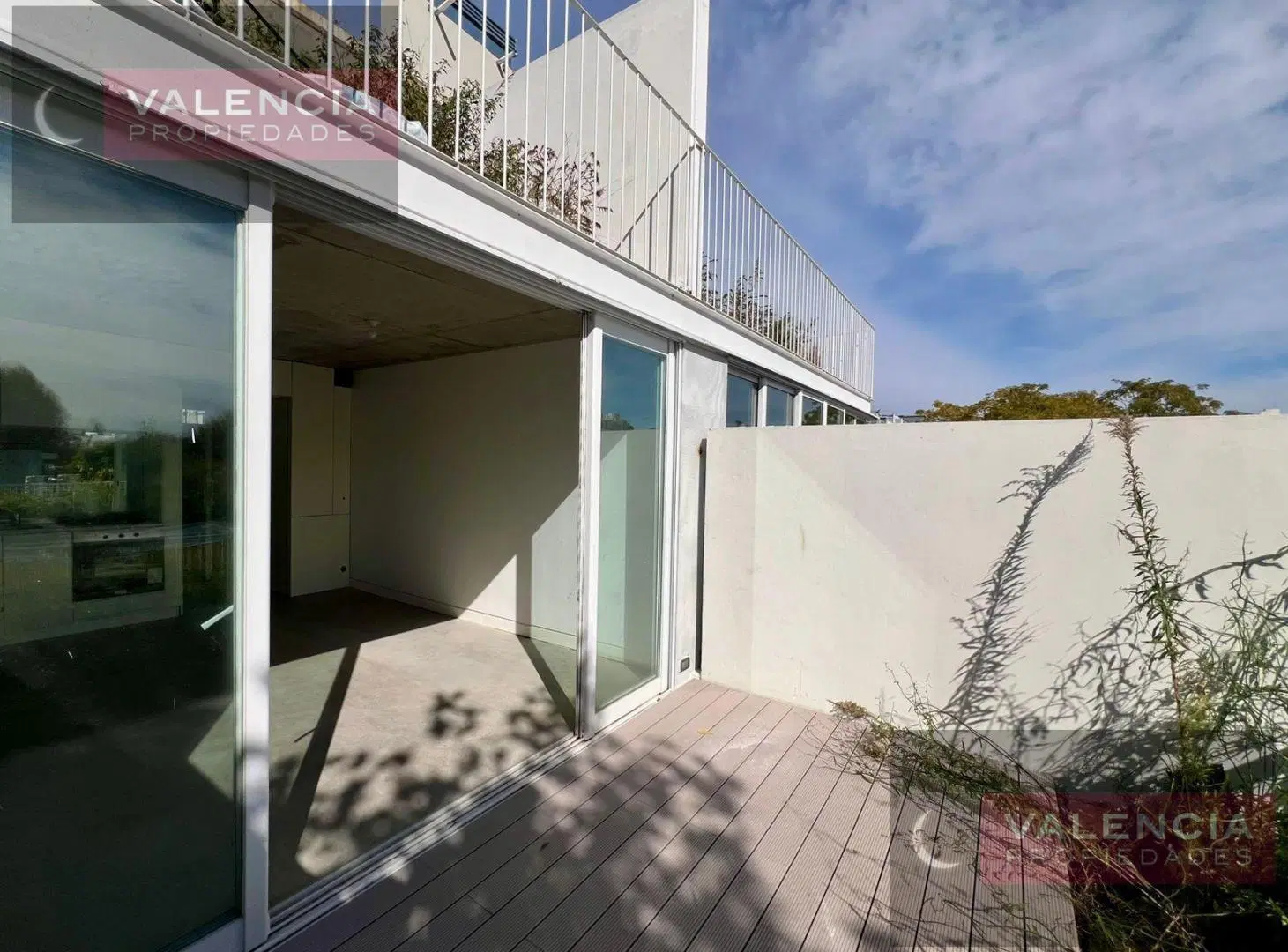 ¡OPORTUNIDAD Monoambiente Edif de diseño ! 4