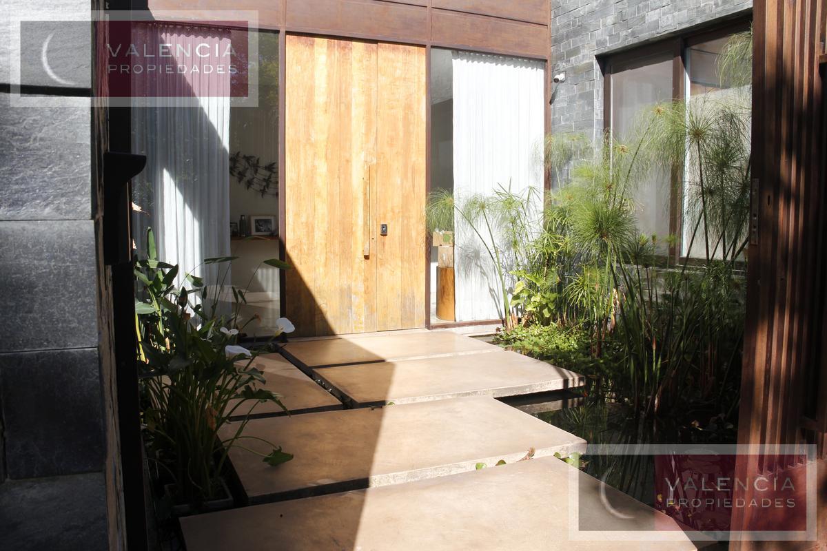 Foto de Oportunidad Espectacular casa a laguna en El Encuentro - Temporada 2025, imagen 1