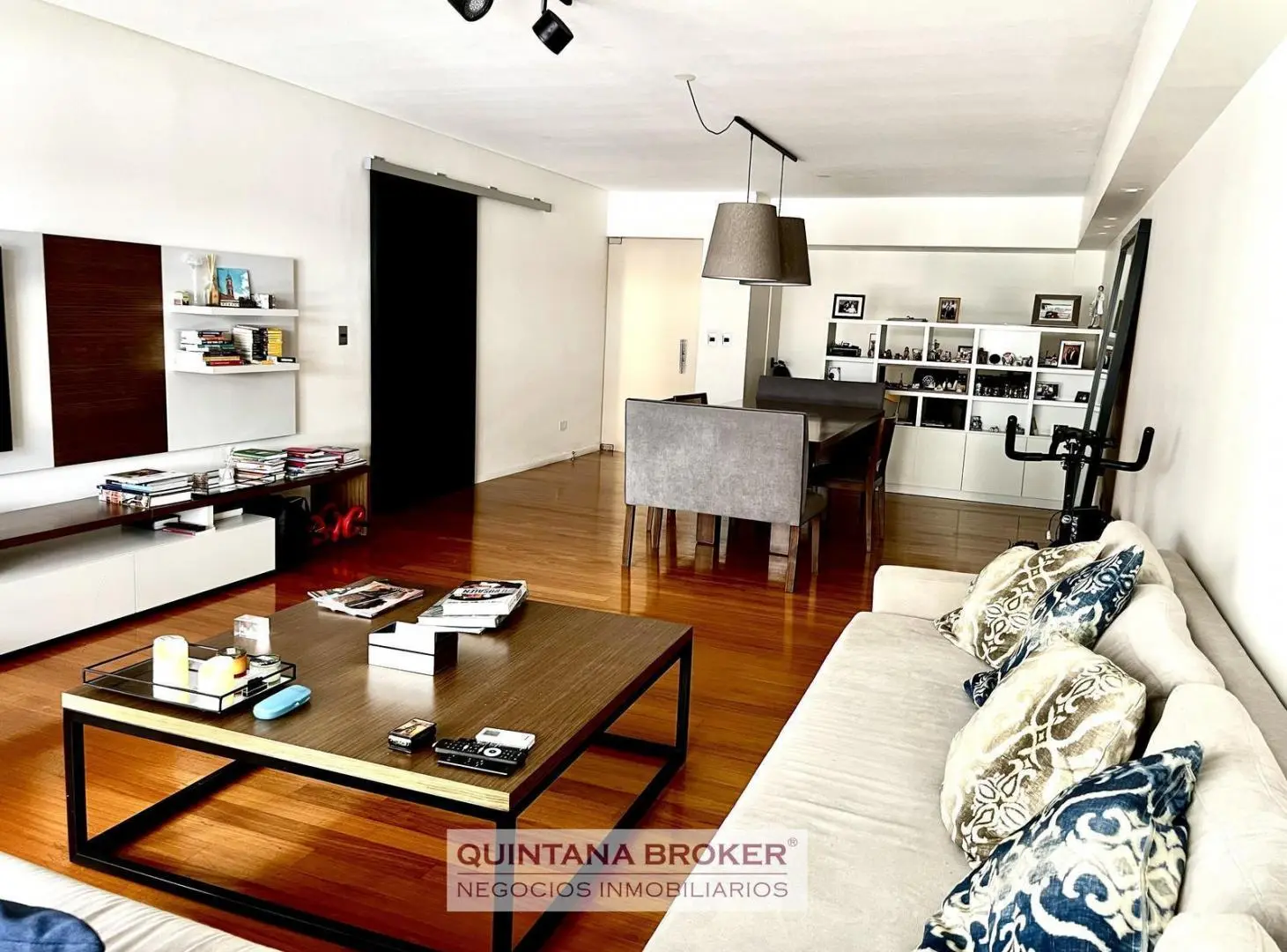 Venta departamento en Palermo - Araoz 2800 - piso, 4 ambientes, refaccionado, muy luminoso, cochera 3