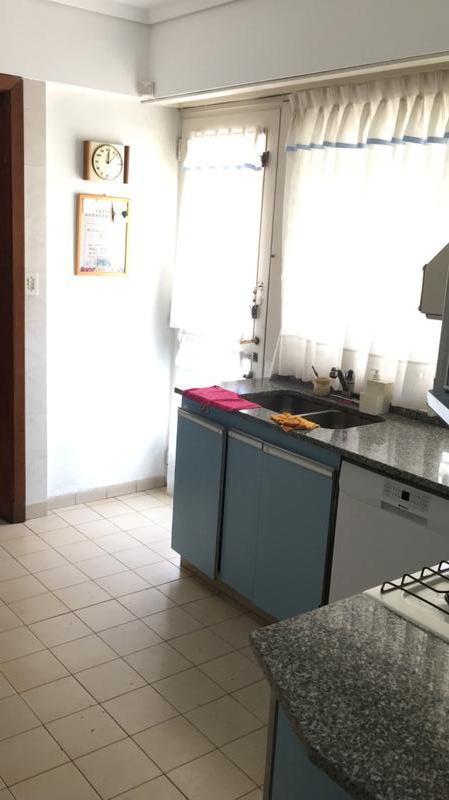 Importante Chalet Barrio Ingles - Temperley Oeste 5