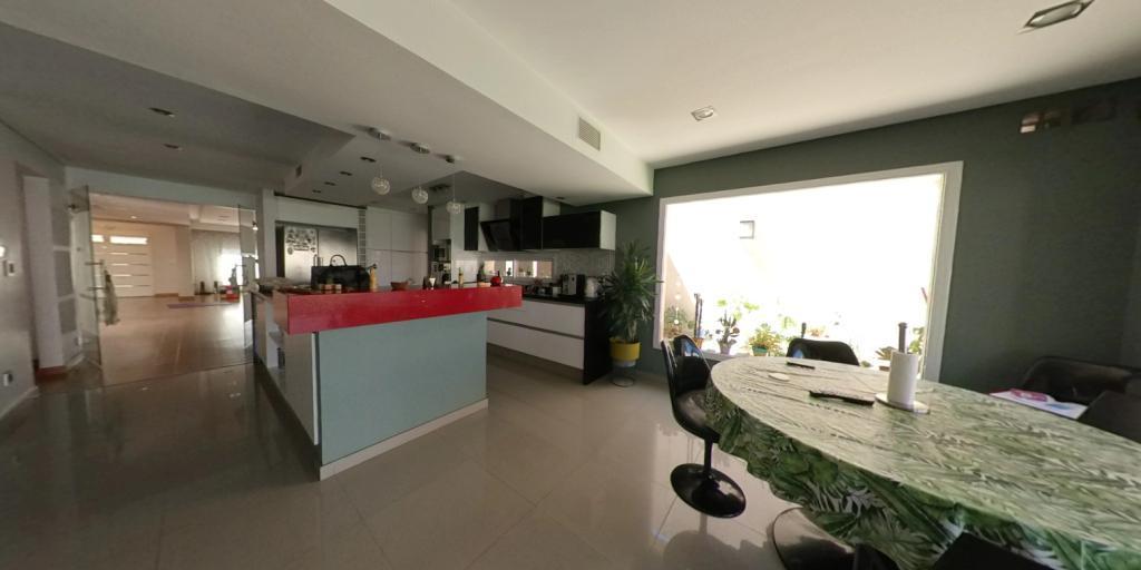 Casa Unica Estilo y Moderna - Banfield Oeste 1