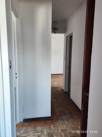 Amplio Depto de 4 Ambientes Sobre Alem 3