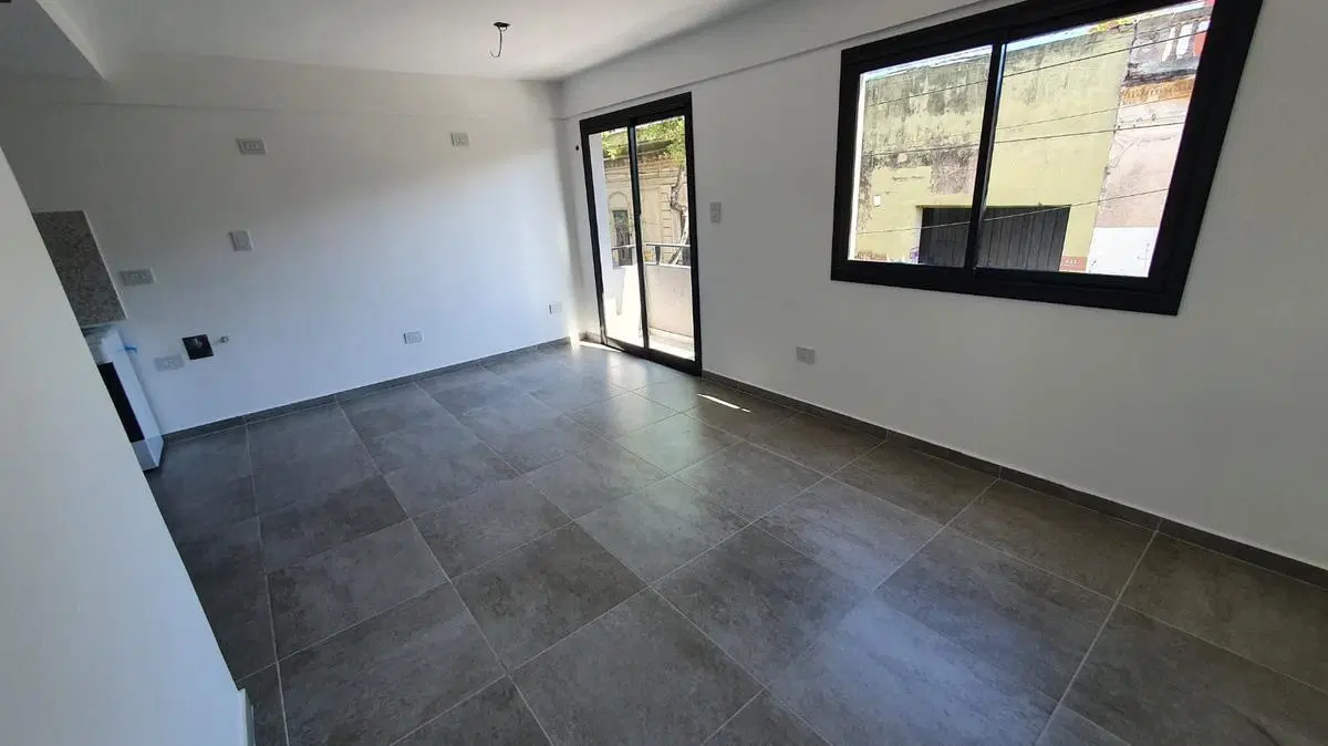 Departamento - Temperley Oeste 2