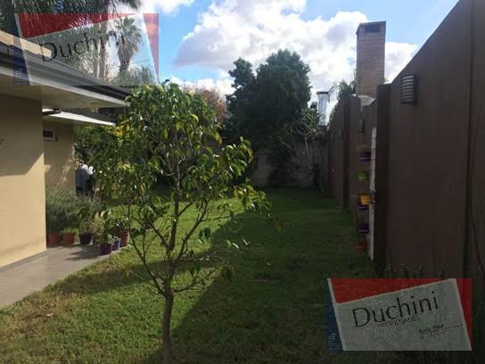 Foto de Impecable casa en 2 ptas NUEVA!- Temperley Este, imagen 2
