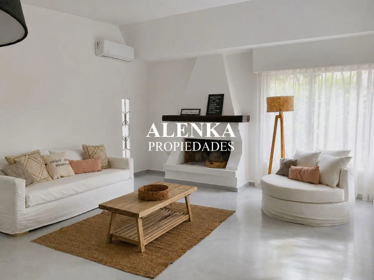 Venta / Alquiler | Excelente casa desarrollada en una planta | Los Lagartos CC 8