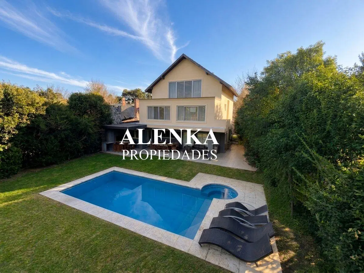 Venta | Propiedad de 6 ambientes con Vista directa al campo de GOLF | Los Lagartos C.C 3
