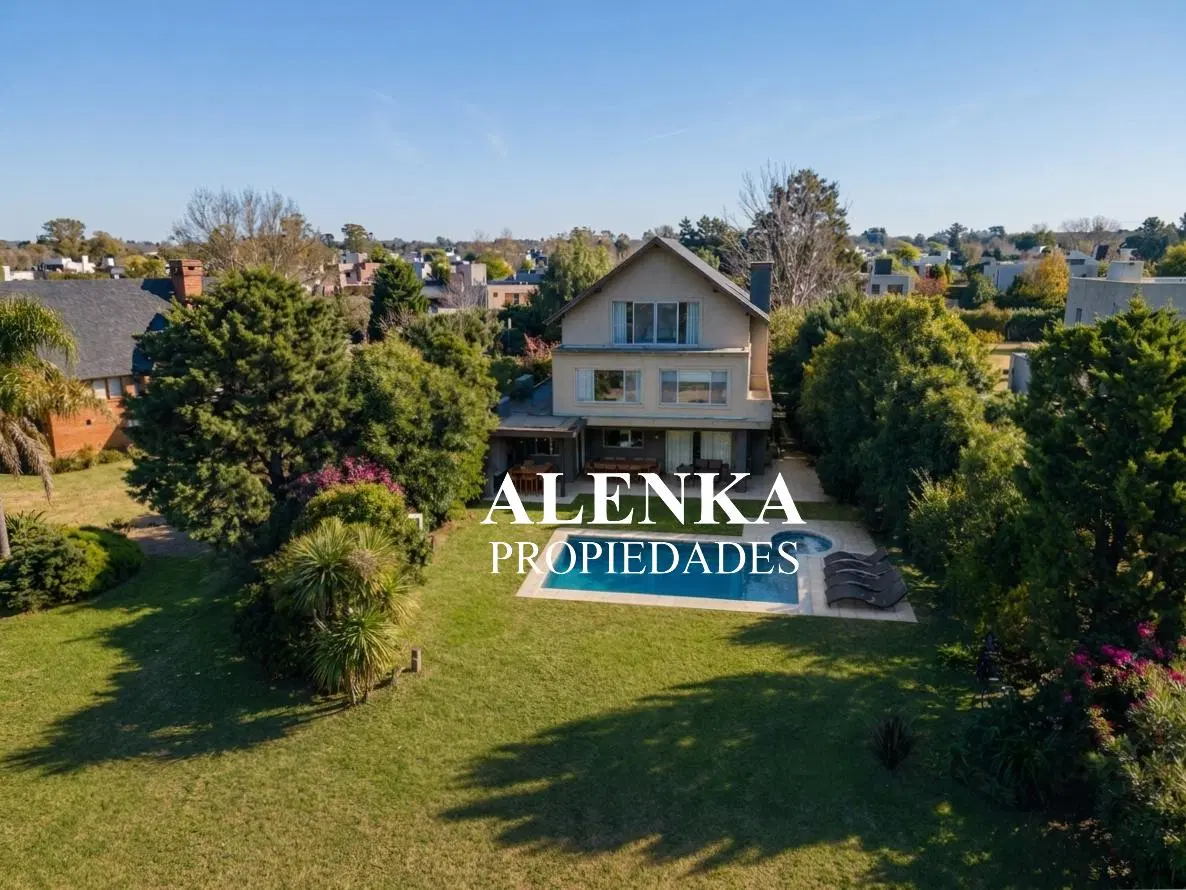 Venta | Propiedad de 6 ambientes con Vista directa al campo de GOLF | Los Lagartos C.C 4