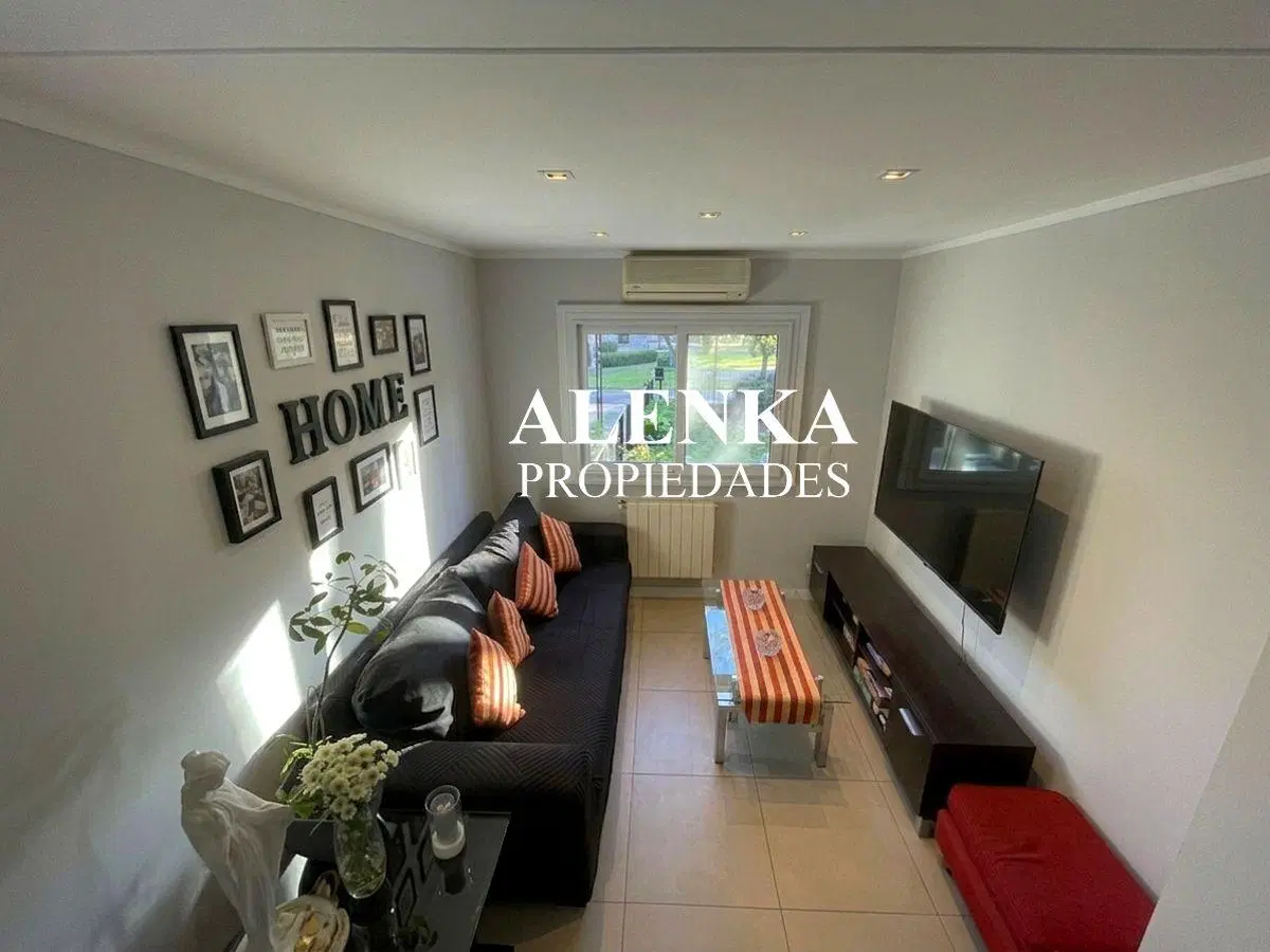 Venta | Propiedad de 6 ambientes con Vista directa al campo de GOLF | Los Lagartos C.C 8