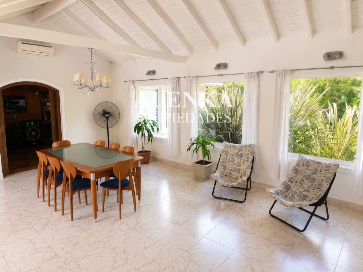 Foto de Venta | 6 ambs desarrollados en una planta sobre tres lotes de 1598 m², imagen 5