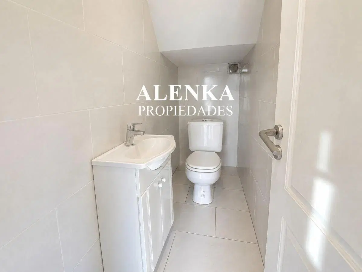 Casa en venta en barrio San Ramiro - Pilar del Este | Alenka Propiedades 5