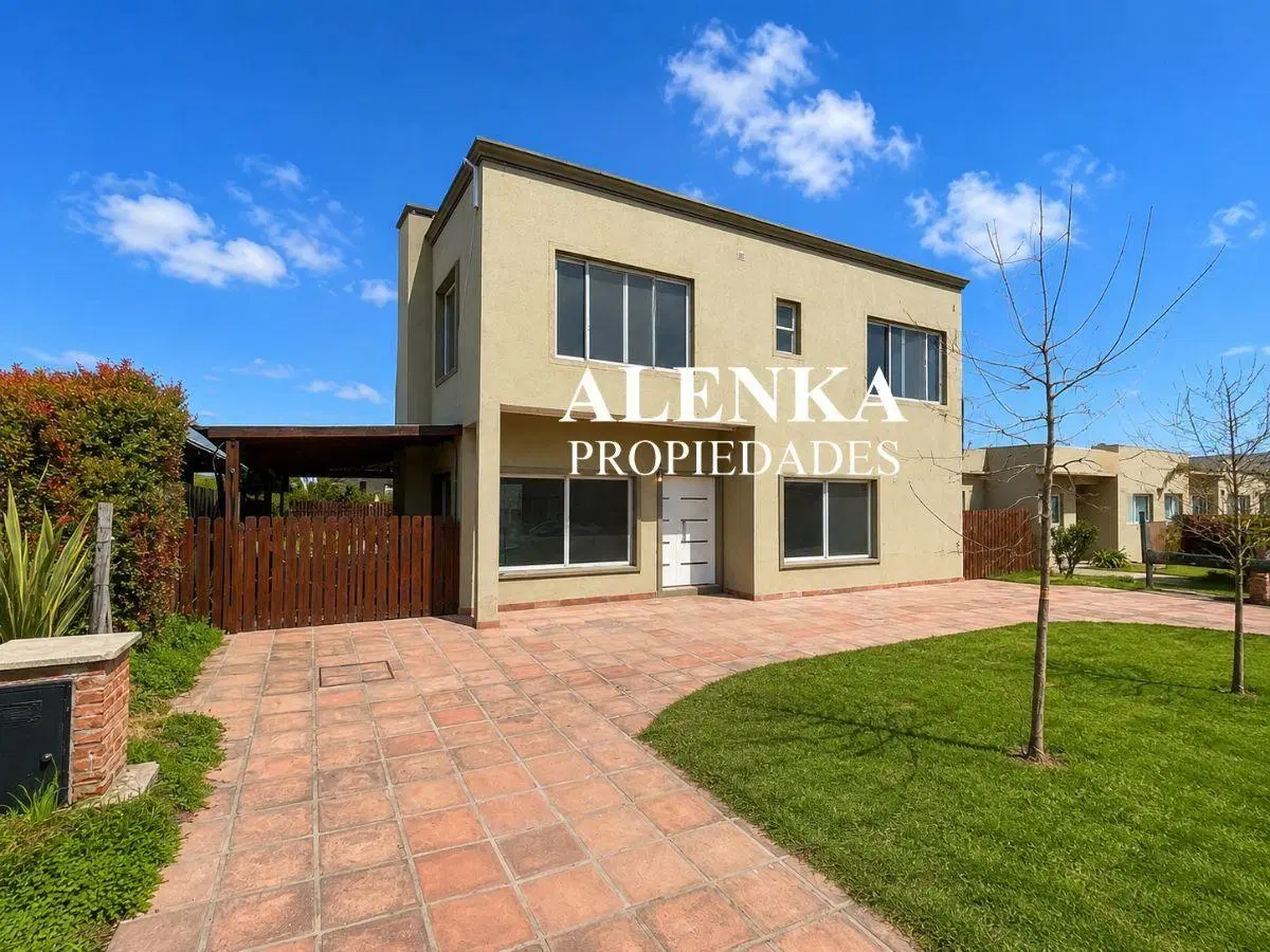Casa en venta en barrio San Ramiro - Pilar del Este | Alenka Propiedades 8