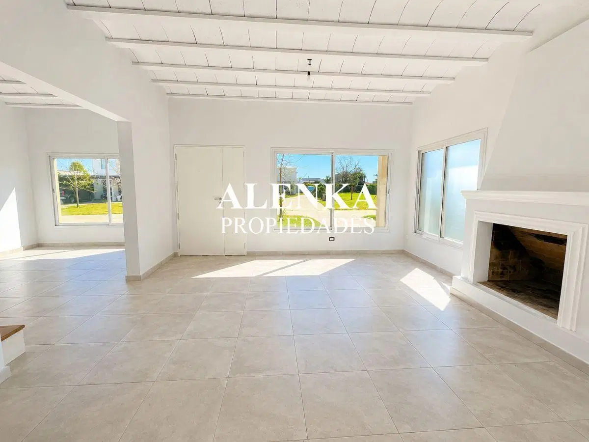 Casa en venta en barrio San Ramiro - Pilar del Este | Alenka Propiedades 5