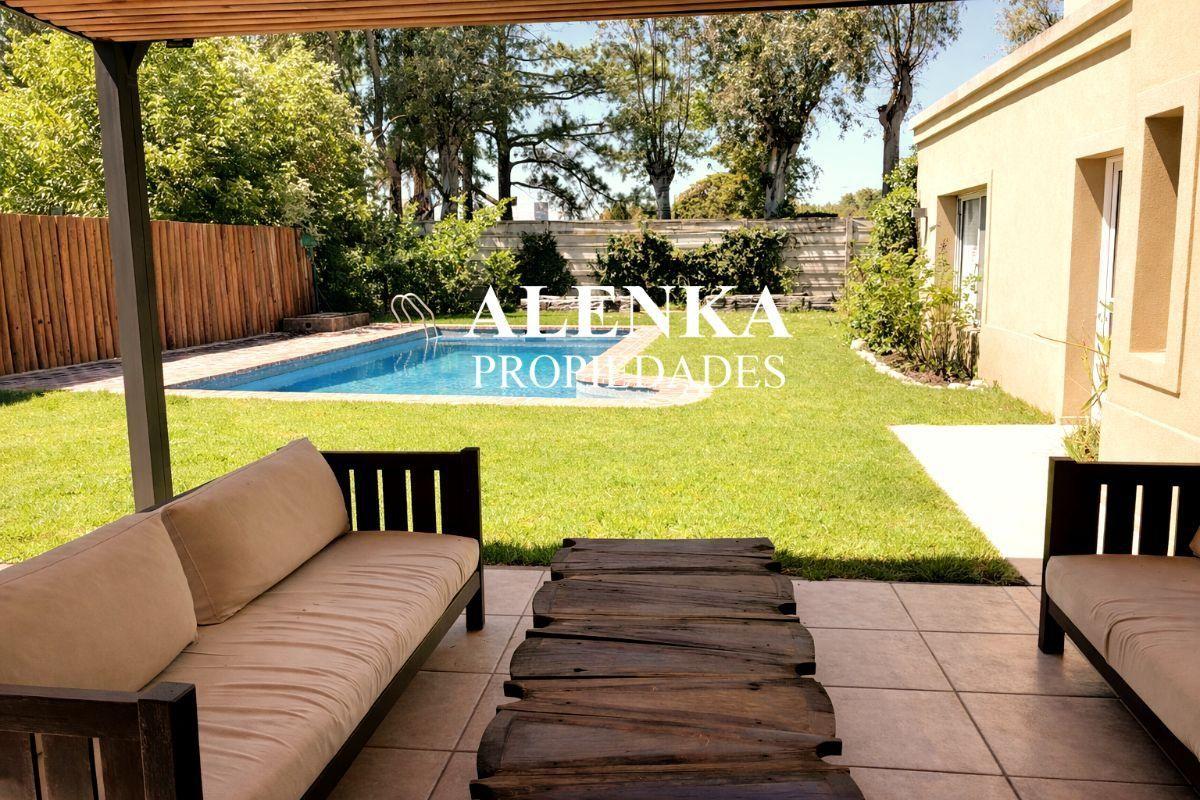 Foto de Venta / Alquiler Verano | Impecable Propiedad de Estilo Moderno | Los, imagen 5