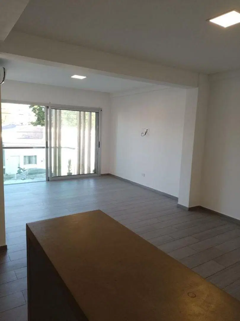 Alquiler Departamento General Rodríguez 5