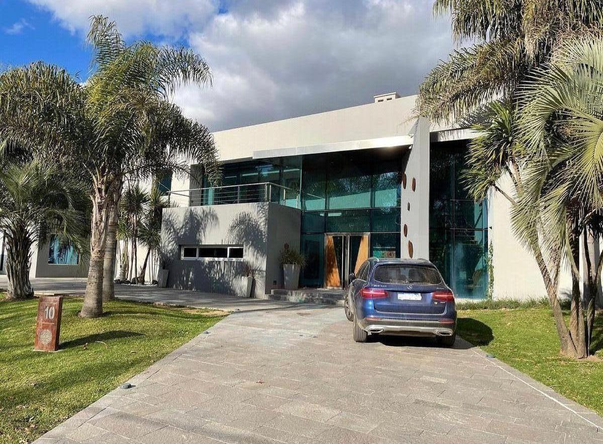Venta      Casa      Club de Campo  San Diego    Moreno