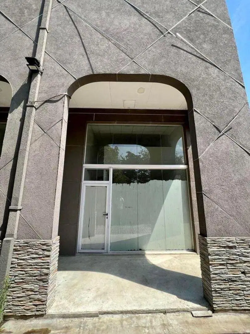 Venta Local General Rodríguez 2