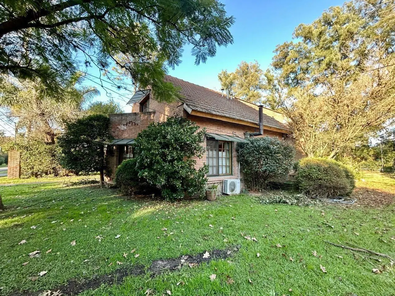 Venta Casa Club de Campo Cardenal del Monte General Rodríguez 5