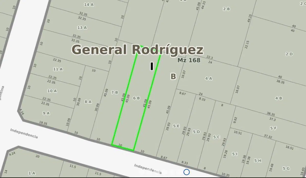 Terreno de 450 m² en venta en Centro 3