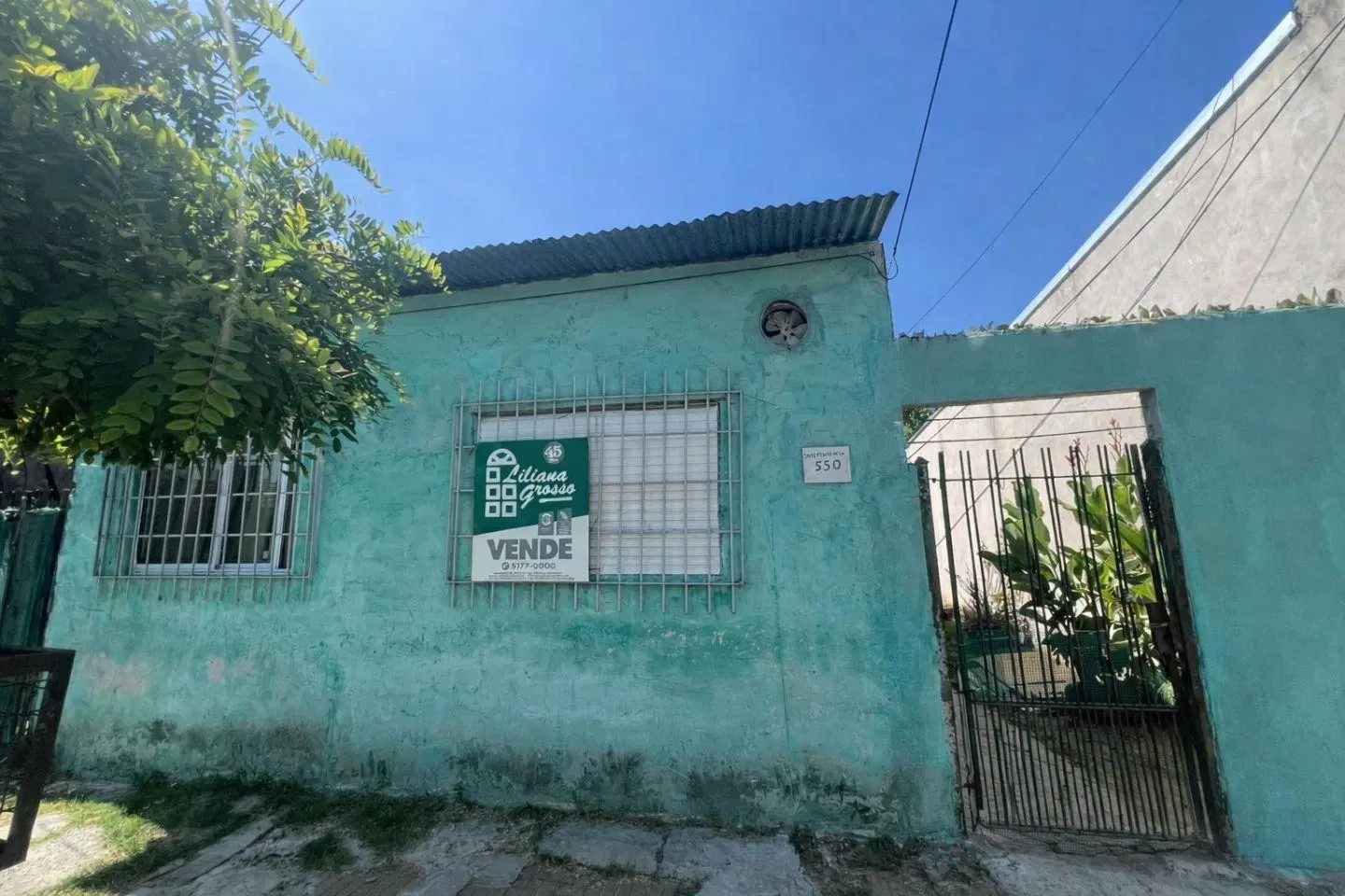 Terreno de 450 m² en venta en Centro 2