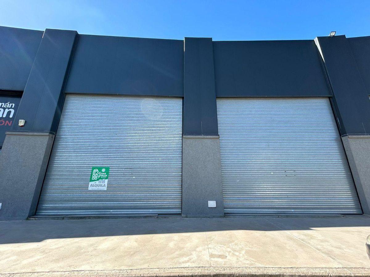Local comercial de 215 m² en alquiler en General Rodríguez