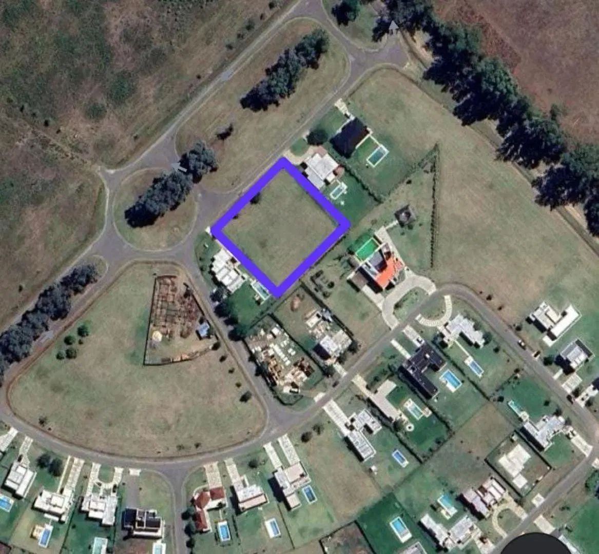 Terreno de 2400 m² en venta en El Nacional 3