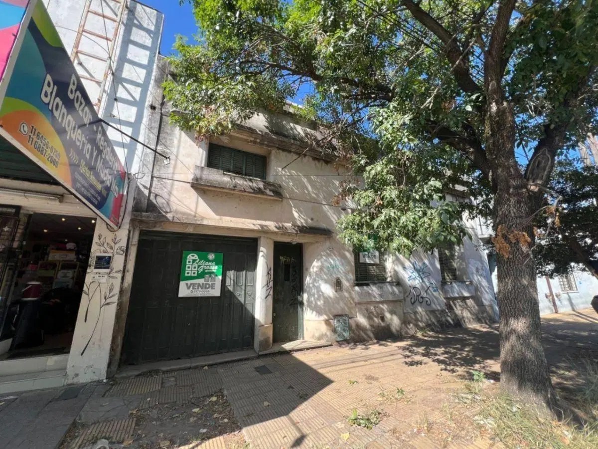 Casa a reciclar en excelente ubicación céntrica. 4