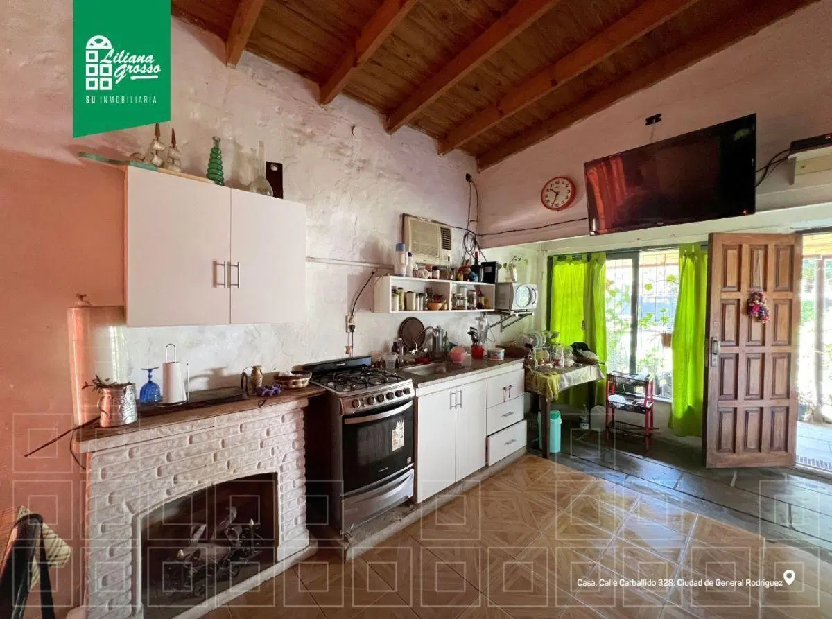 Casa en venta de 2 dormitorios c/ cochera en General Rodríguez 3