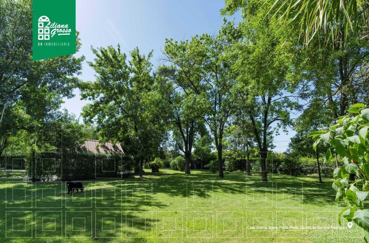 Quinta con 3128 m² totales sobre ruta 7