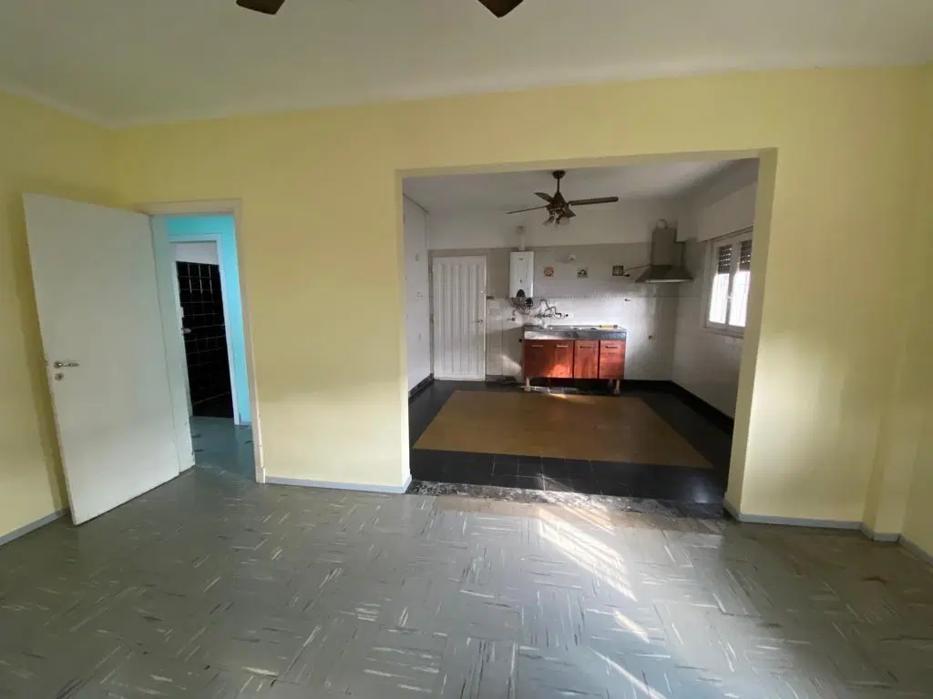 Casa 3 ambientes. | Colectora Sur al 5100 4