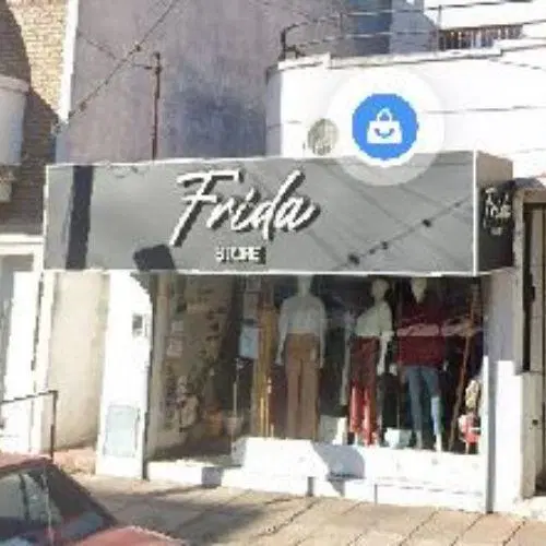 Local . | Carlos Pellegrini al 700 1