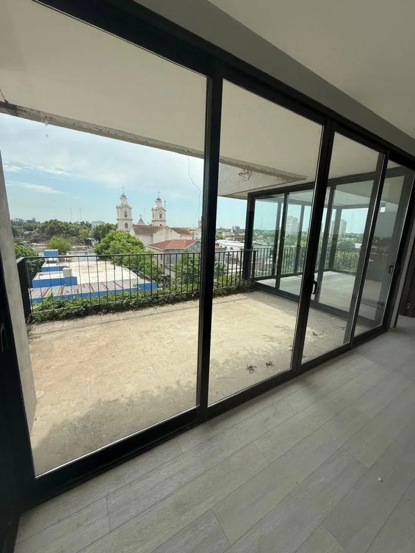 Edificio . | Belgrano al 800 2