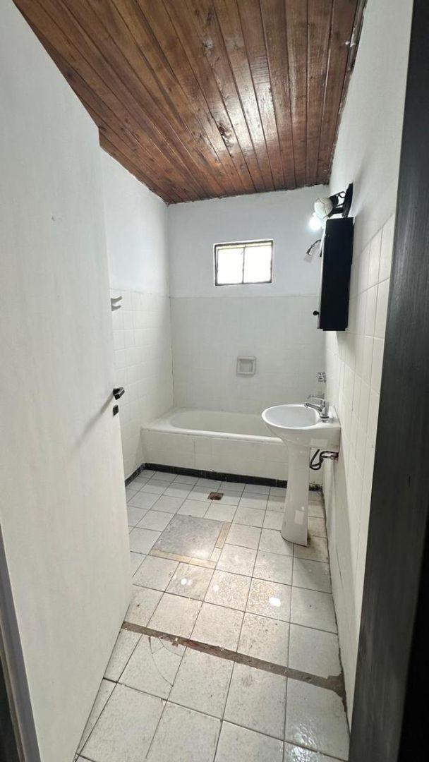 Foto de Alquiler - Casa - General Rodríguez, imagen 1