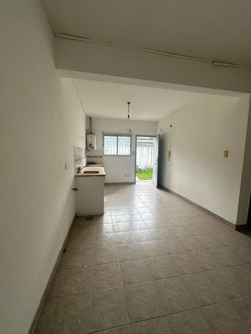 Foto de Alquiler Departamento General Rodriguez, imagen 5
