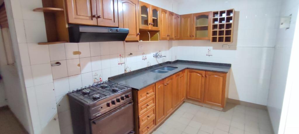 4 Amb Al Fte C/balcón y 2 Baños. (Sup. Cub 64 m², Patio Cub 5 m², Balcón 9 m², Sup, Total 78 M²). m 3