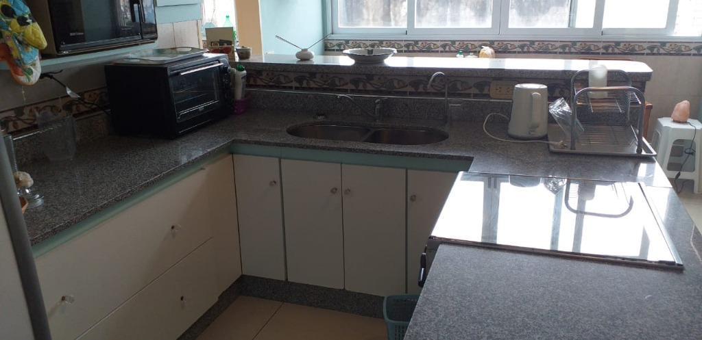 Piso 148 m² de Superficie, 3 Dorm. y Dep/servicio. "Con Cochera", Baulera y Balcón Aterraza 4